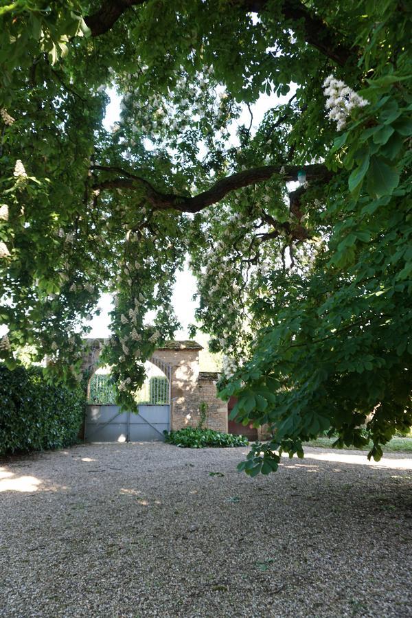 Le Chateau Champagny-sous-Uxelles Exteriér fotografie